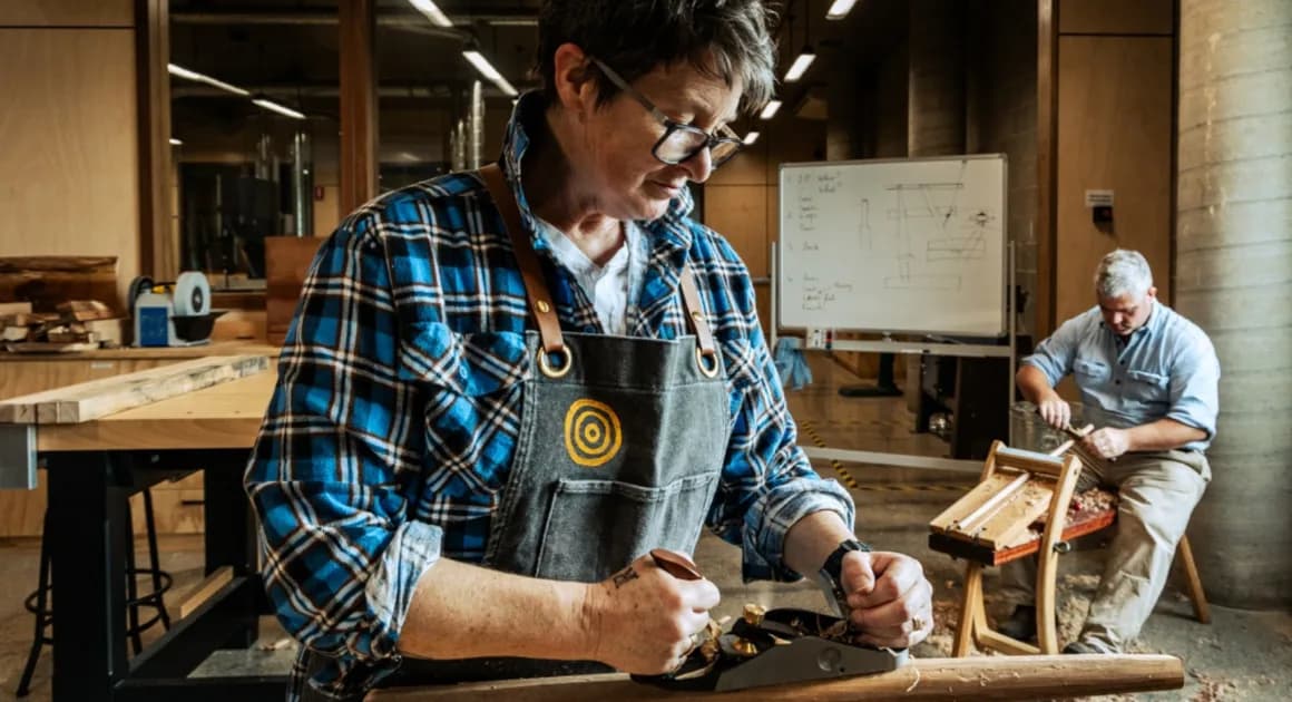 Vernacular Furniture Making: Three-Legged Stool